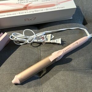Oval long barrel curling iron/heat tool